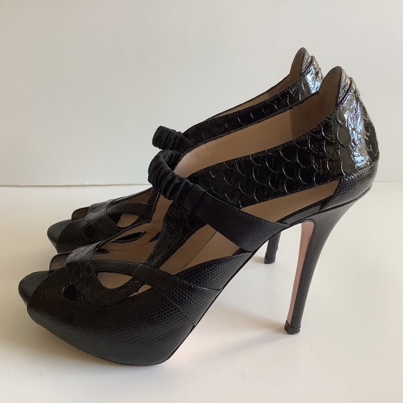 Escada Black Leather Peep-Toe Stiletto Heels, Beautiful EUC! Size 38.5 - Picture 4 of 11